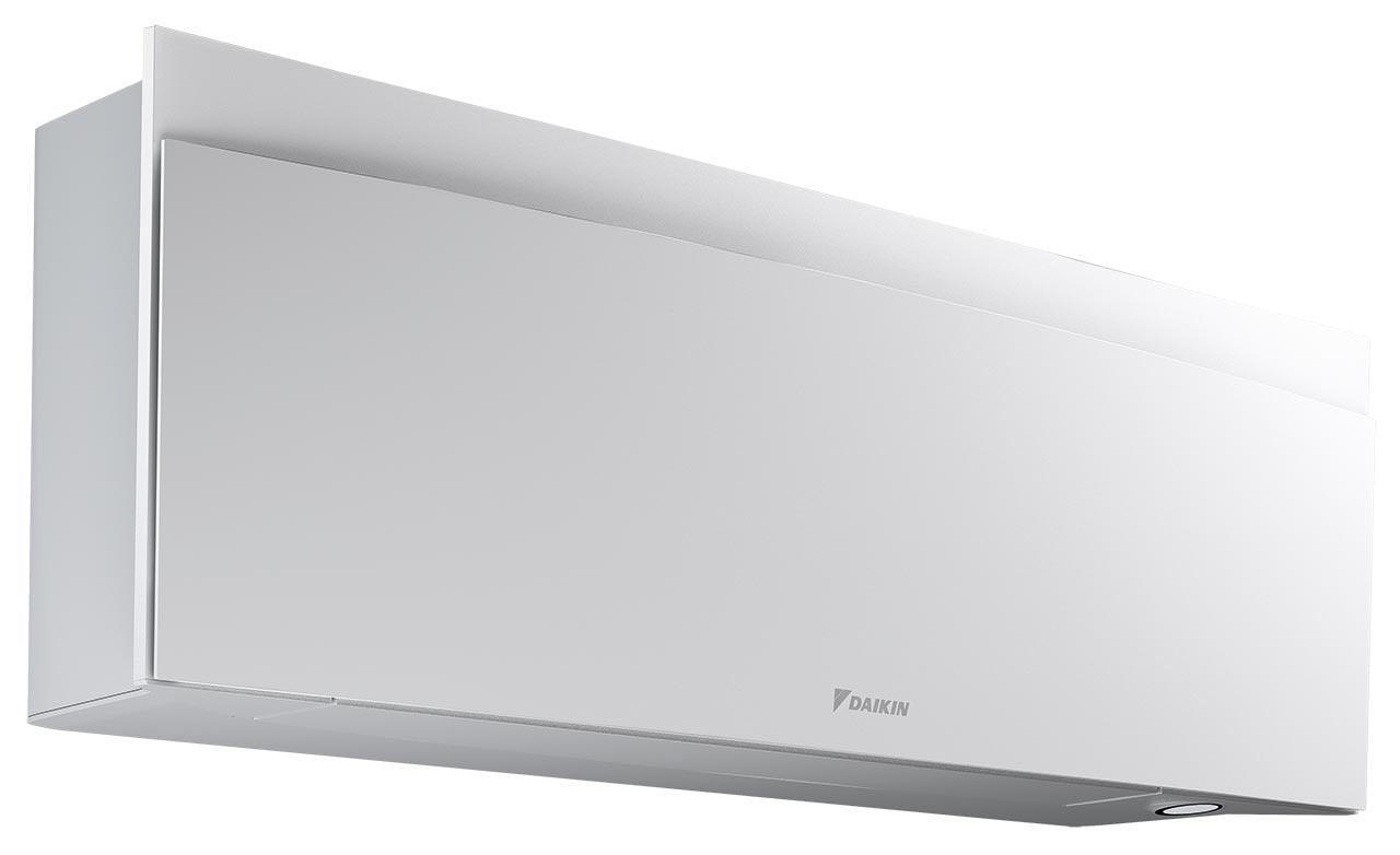 Daikin Emura Fehér 2.5Kw Díjnyertes Design Alapszerelés az árban!